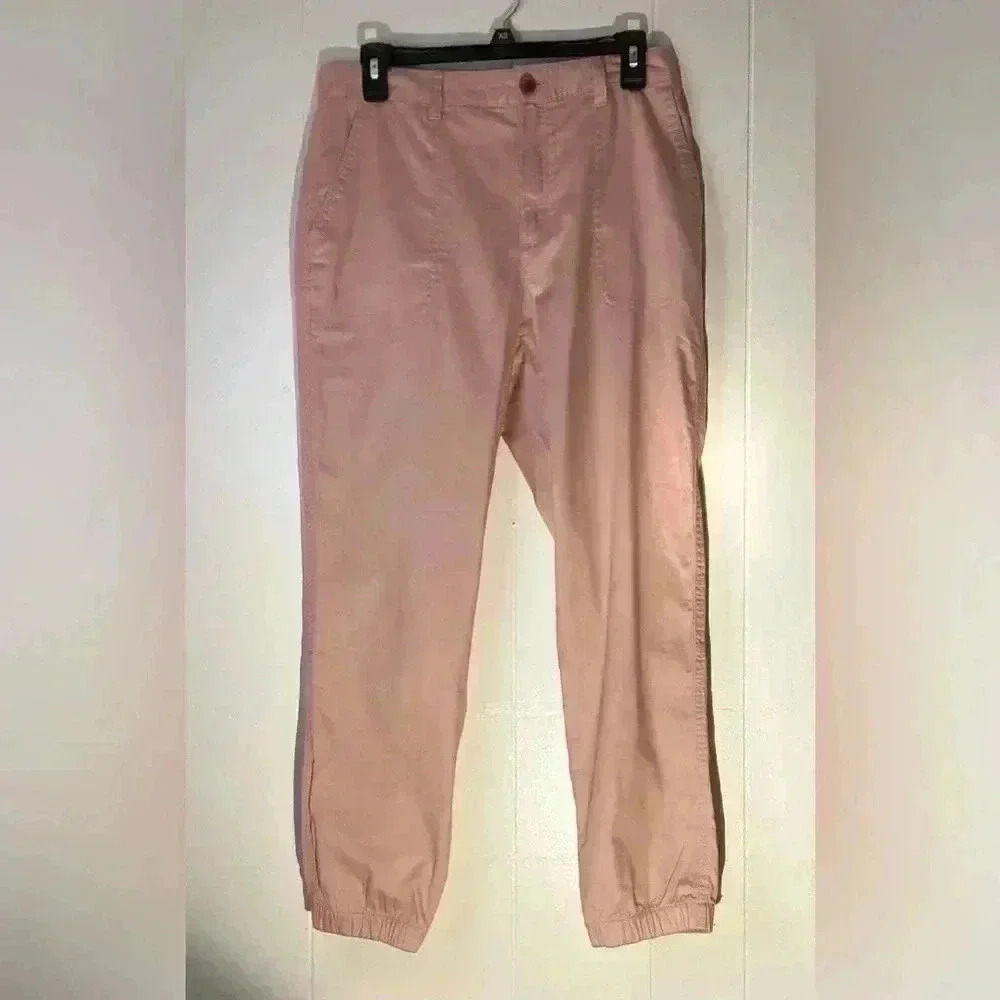 NWT GAP Mid Rise Girlfriend Joggers Chalk Pink 100% Cotton Size 8
